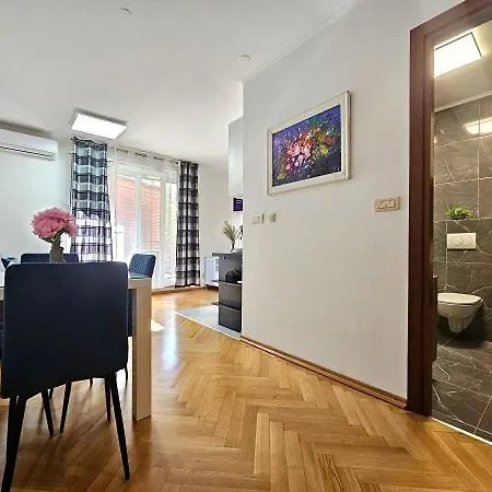 Apartment Paolo By The Beach Znjan Split Buitenkant foto