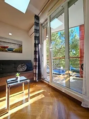 Apartment Paolo By The Beach Znjan Split Buitenkant foto